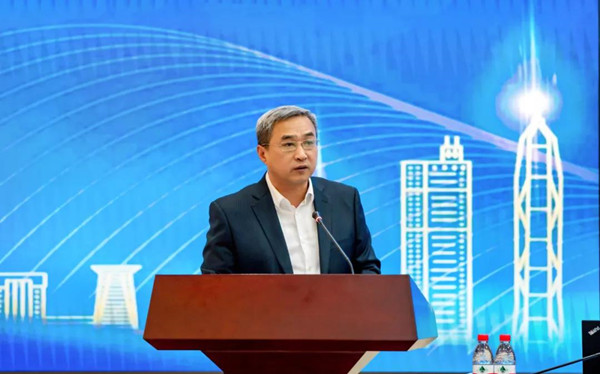 ������Ϣְҵ����ѧԺ��ί����ǡ�У�������³���λ��������