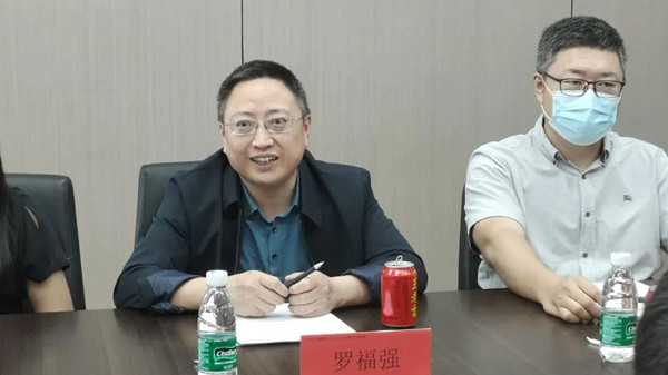 ������ϢѧԺ��Ժ���޸�ǿ